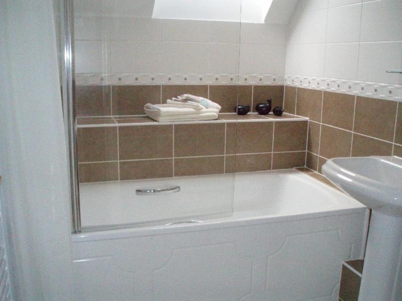 Basingstoke Apartments - Westlands House, City Centre, Home-From-Home Esterno foto